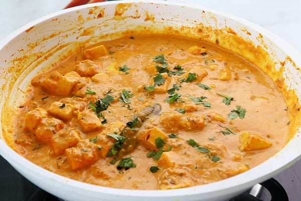 add coriander leaves