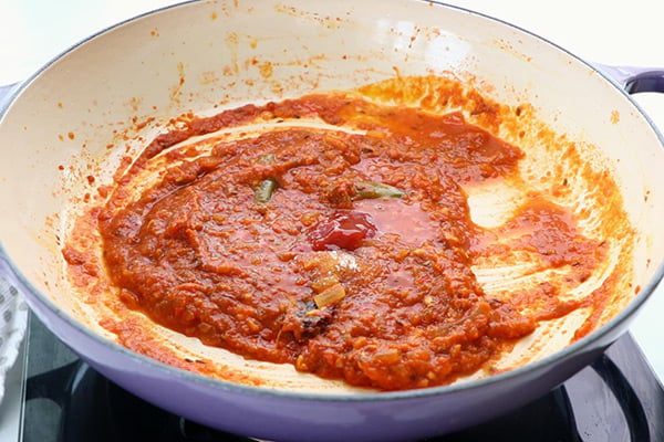 add sauce, lemon juice