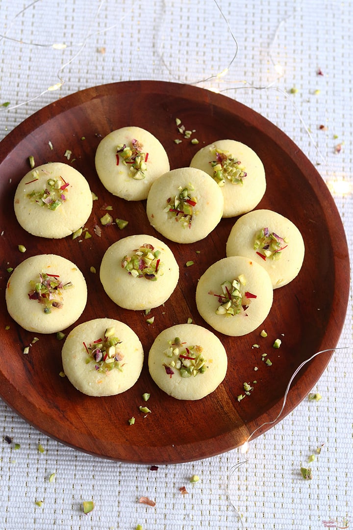 sandesh sweet served in a wooden plate