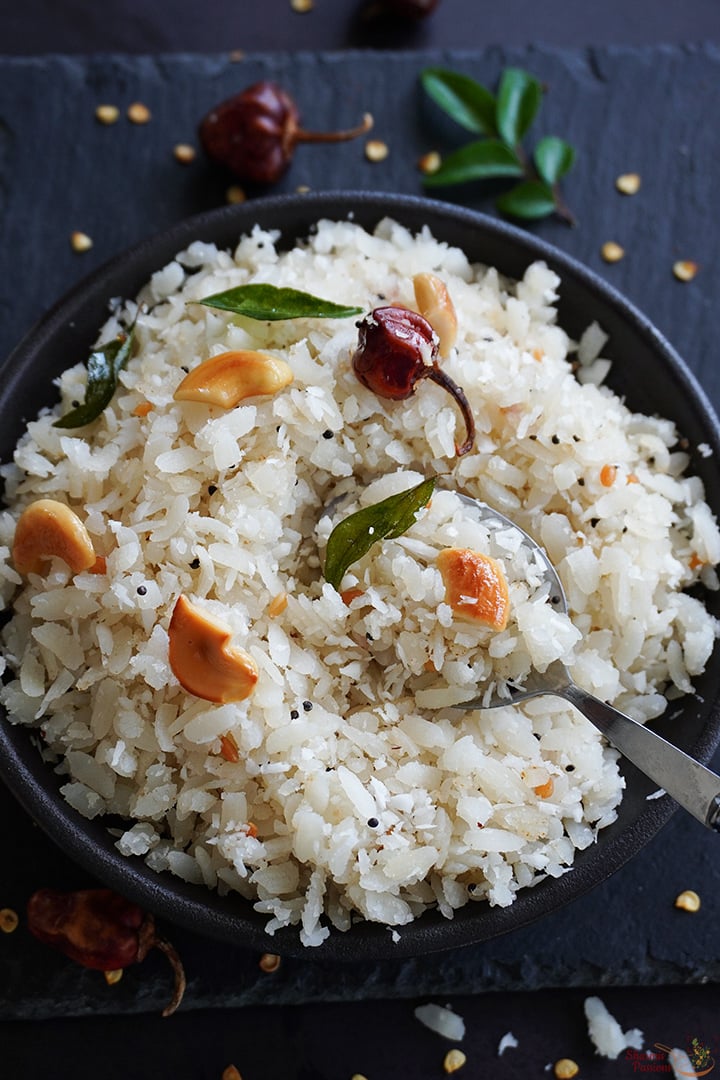 coconut poha served