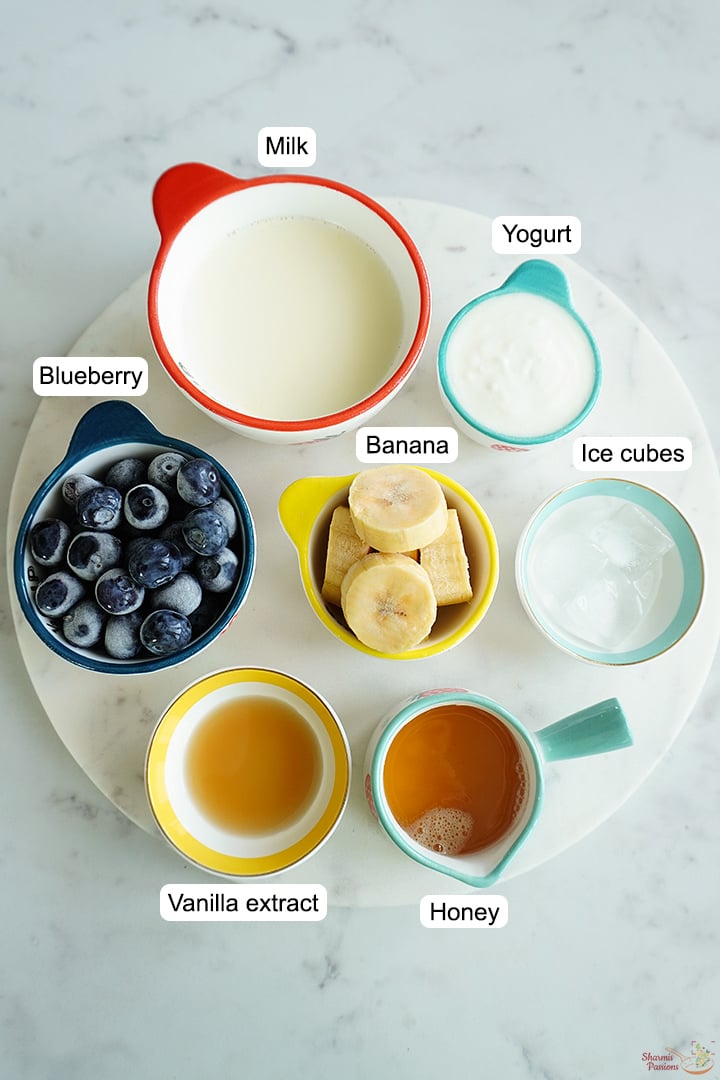 ingredients needed to make blueberry smoothie