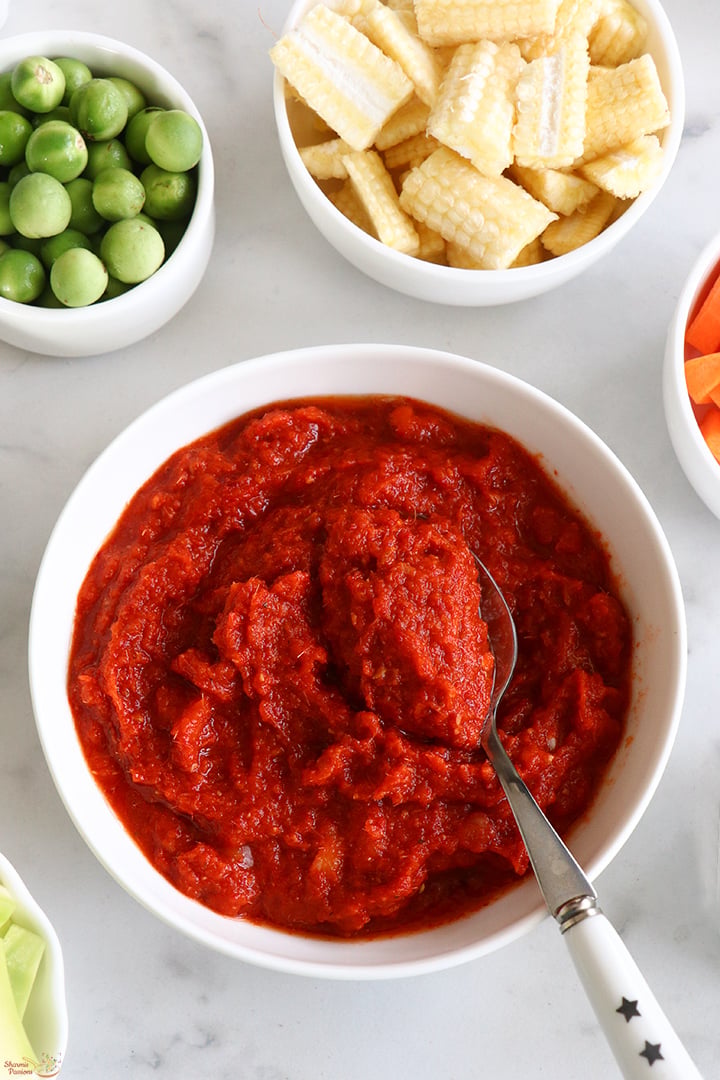 homemade thai red curry paste