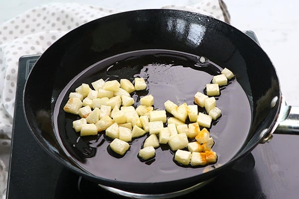 fry potatoes