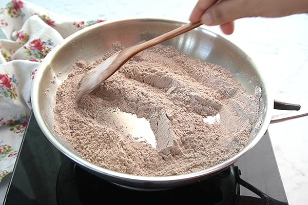roast ragi flour