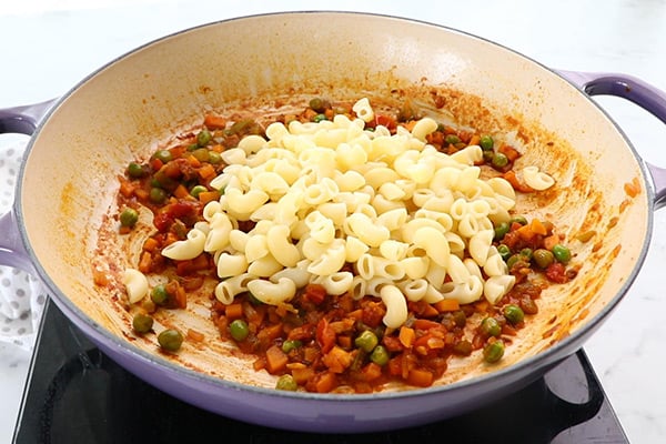 add cooked pasta