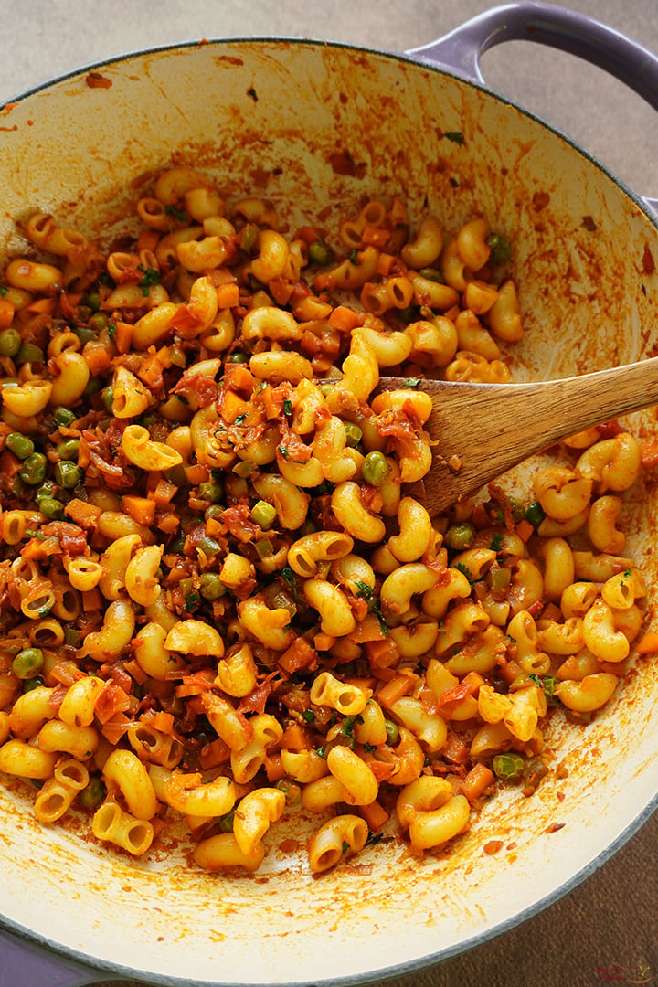 masala macaroni just cooked